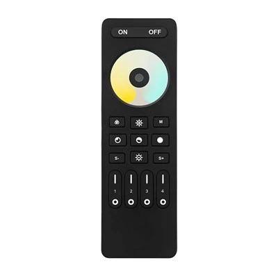Puis-je utiliser une télécommande RF à l'extérieur ?